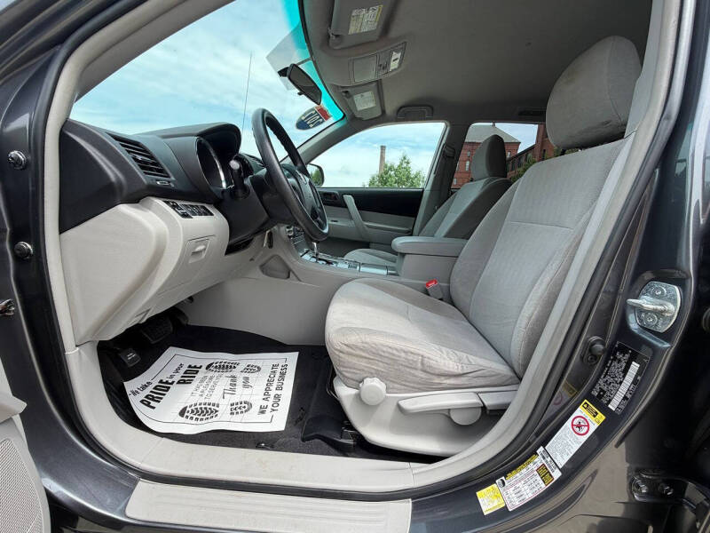 2012 Toyota Highlander