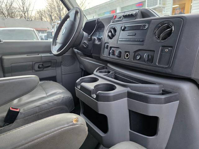 2012 Ford E-Series E-250