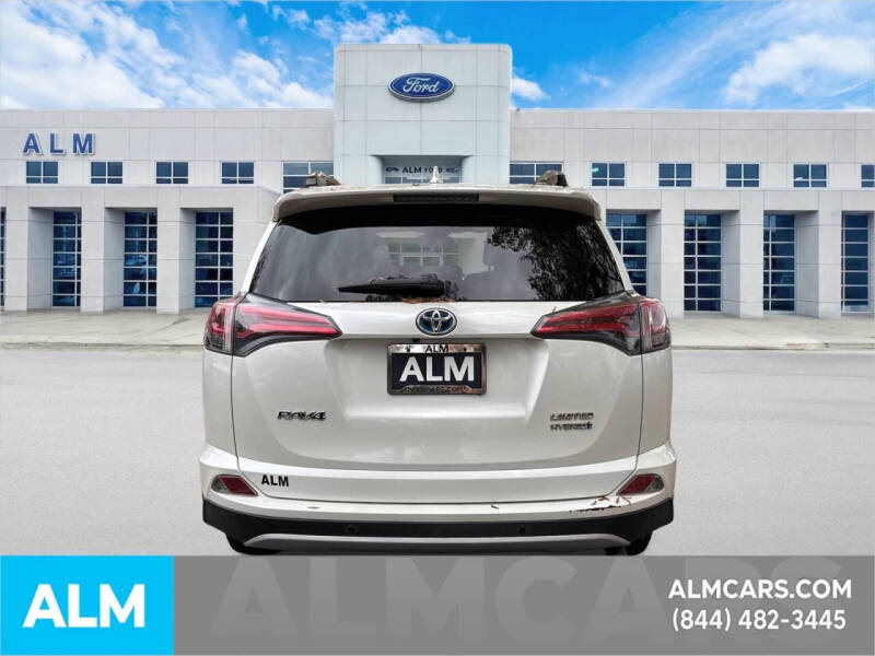 2017 Toyota RAV4 Hybrid Limited