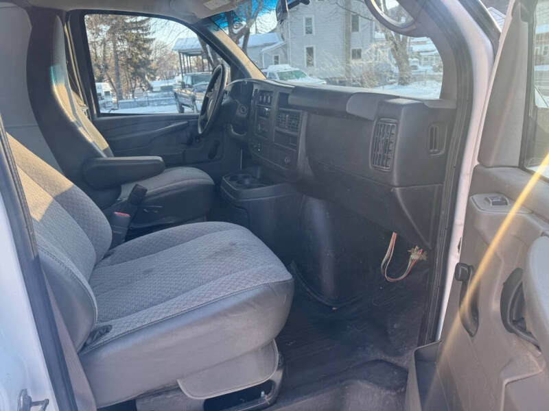 2013 GMC Savana 2500