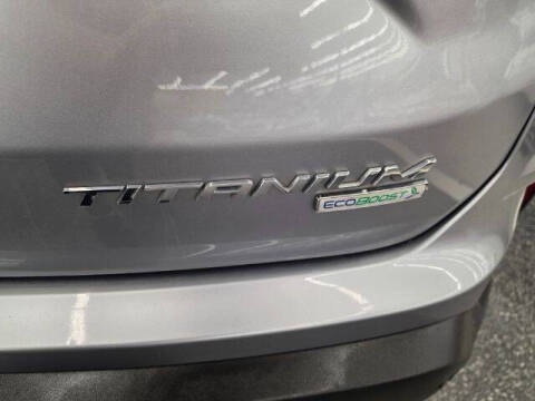 2020 Ford Edge Titanium