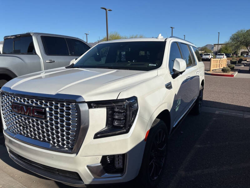 2023 GMC Yukon XL Denali