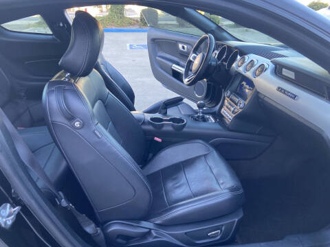 2016 Ford Mustang EcoBoost Premium