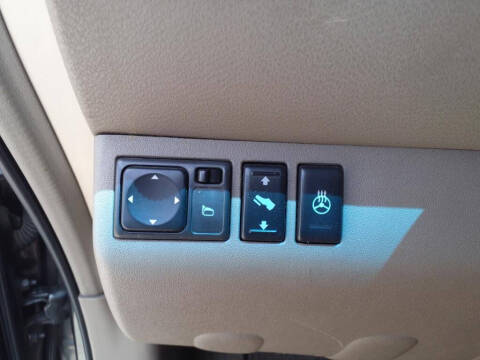 2008 Nissan Pathfinder LE