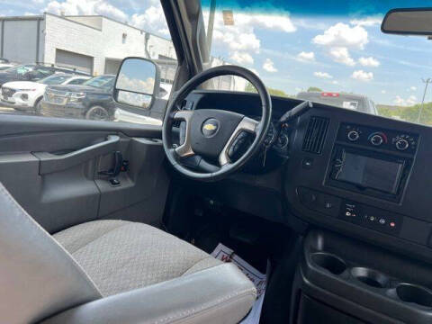 2018 Chevrolet Express 2500