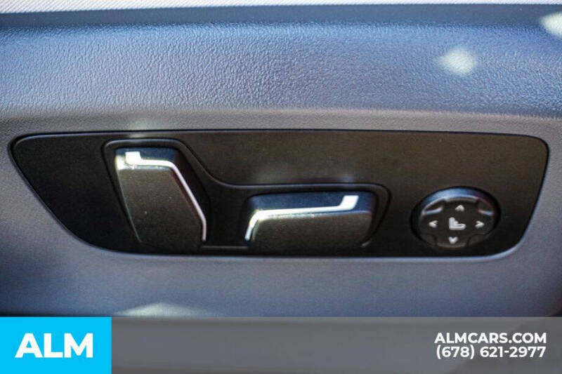 2025 BMW i5 eDrive40