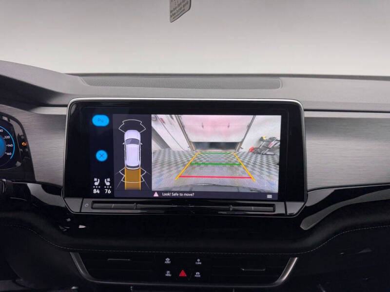 2024 Volkswagen Atlas Cross Sport SE 4Motion