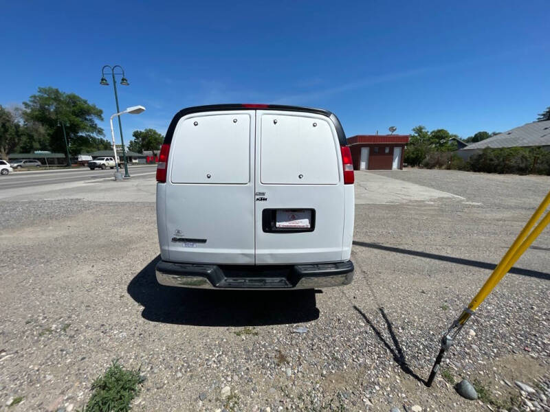 2017 Chevrolet Express LT 3500