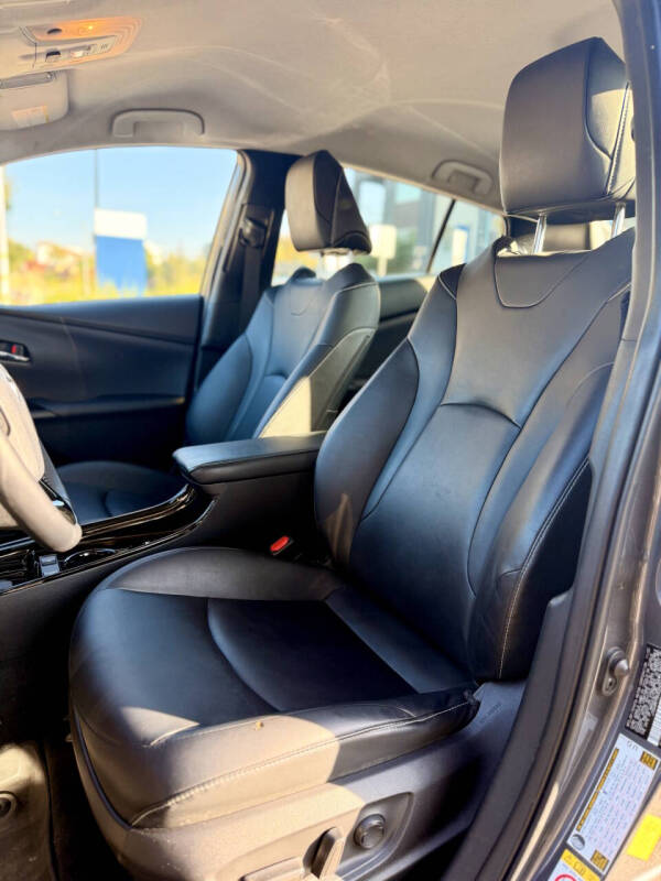 2022 Toyota Prius Prime XLE