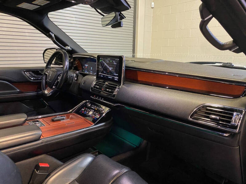 2020 Lincoln Navigator L Reserve