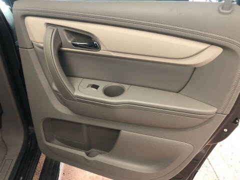 2017 Chevrolet Traverse LS
