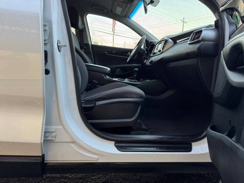 2017 Kia Sorento LX V6