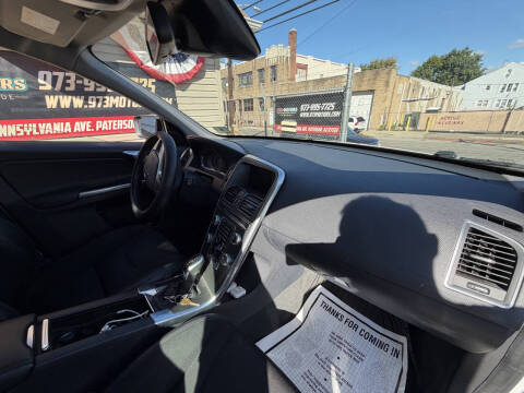 2016 Volvo XC60 T5 Drive-E