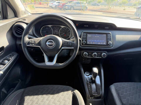 2022 Nissan Kicks S