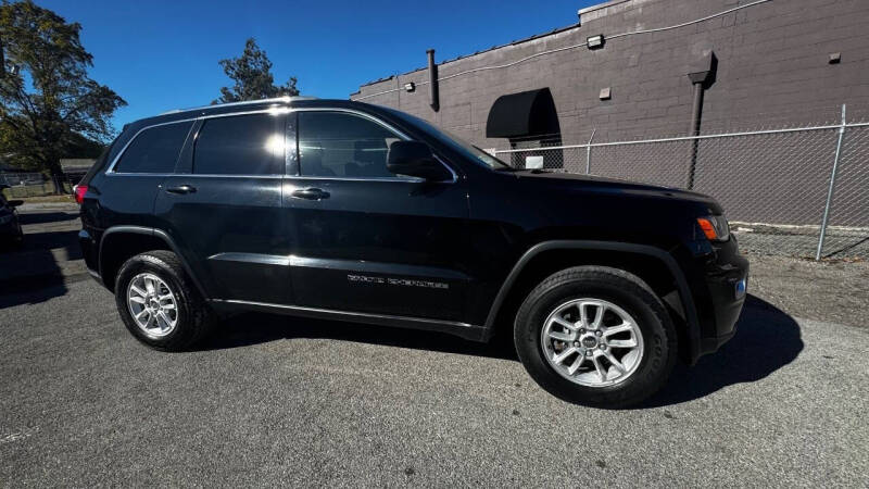 2018 Jeep Grand Cherokee Laredo