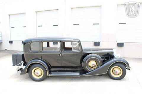 1934 Packard 1100