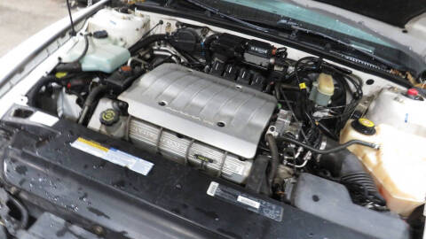 1999 Oldsmobile Aurora