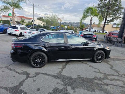 2023 Toyota Camry Hybrid LE