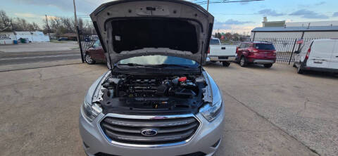 2014 Ford Taurus SEL