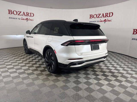2025 Lincoln Nautilus Hybrid Reserve