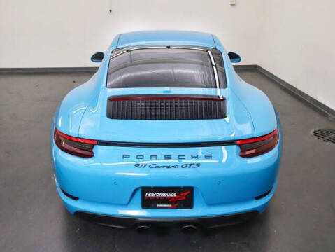 2019 Porsche 911 Carrera GTS