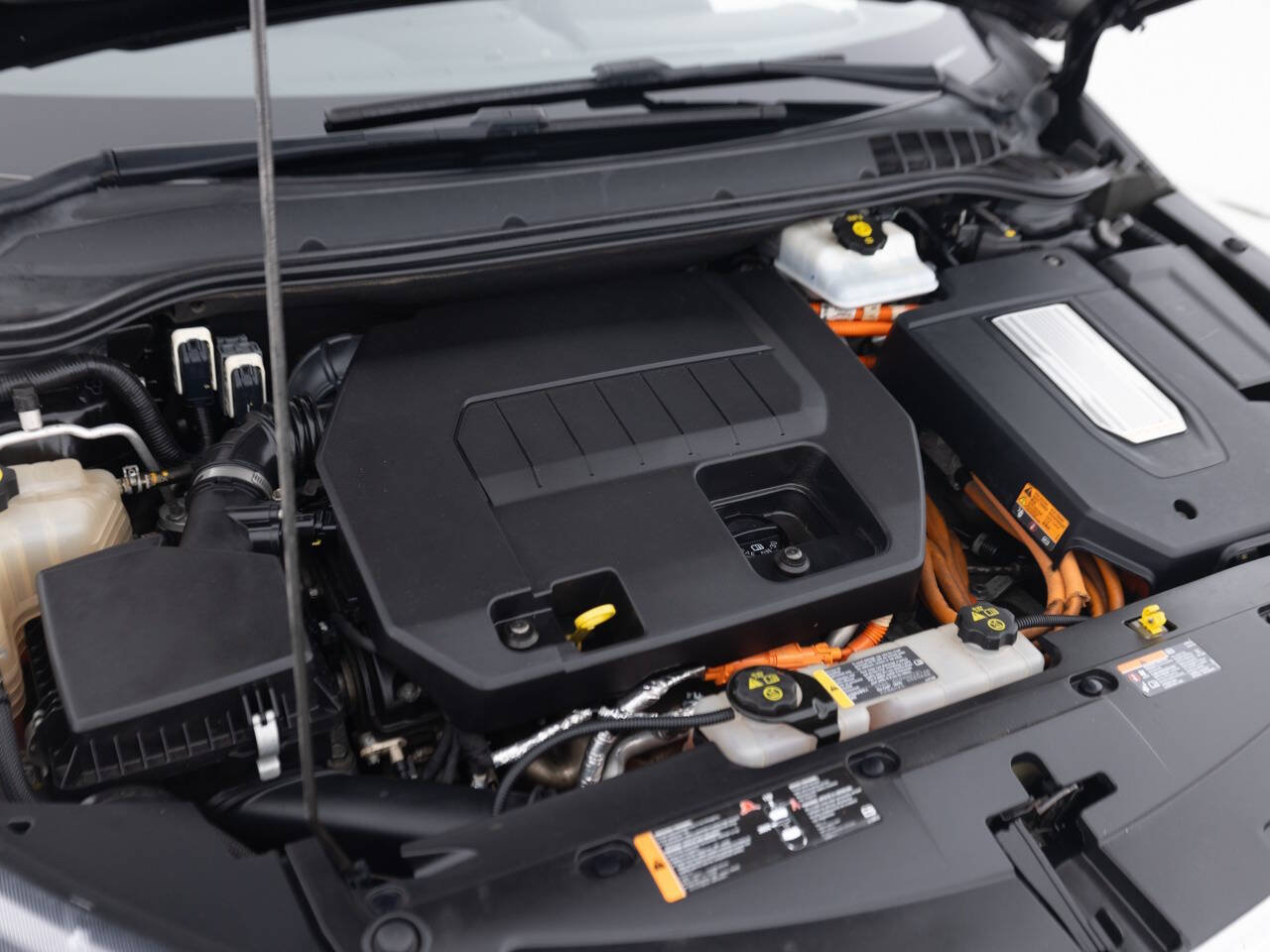 Used Car 2013 Chevrolet Volt  Premium 4dr Hatchback For Sale Under $10,000 In Coal City, Illinois