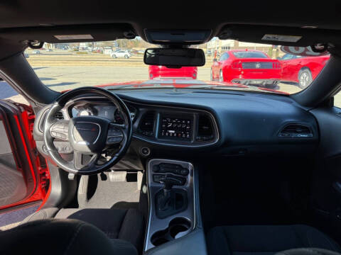 2020 Dodge Challenger SXT