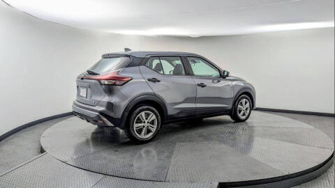 2021 Nissan Kicks S
