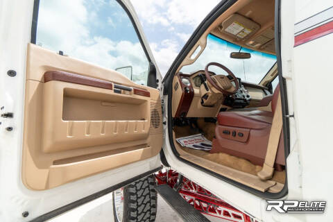 2016 Ford Excursion