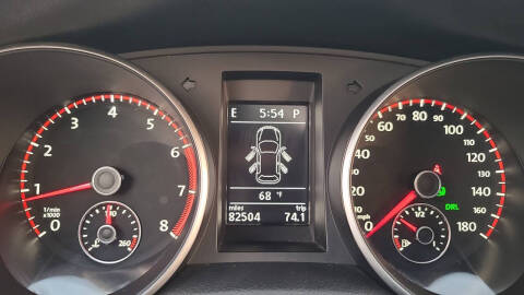 2011 Volkswagen GTI Base PZEV