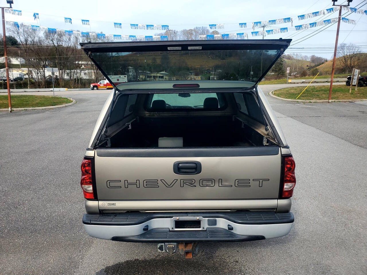 2003 Chevrolet Silverado 1500 for sale at Auto Energy in Lebanon, VA