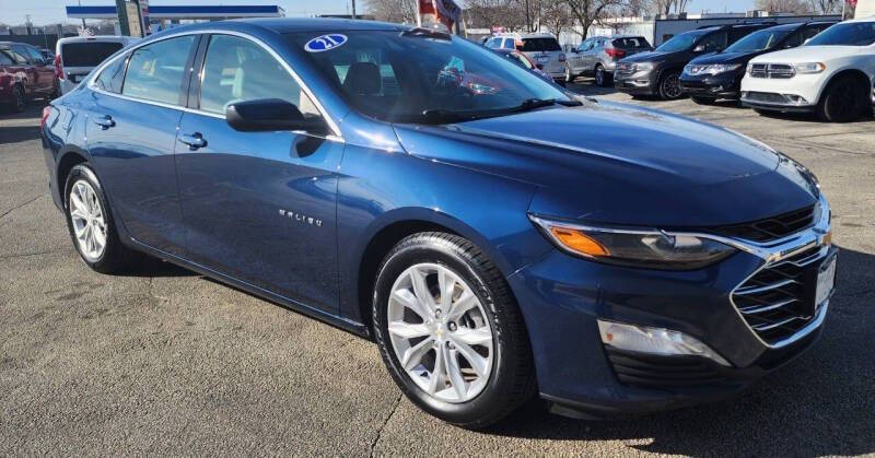 2021 Chevrolet Malibu for sale at Grant Park Auto Sales in Rockford IL