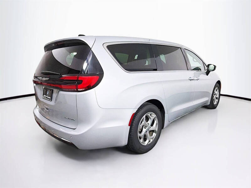 2024 Chrysler Pacifica Limited