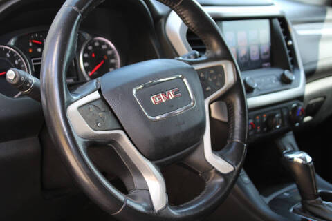 2017 GMC Acadia SLT-1