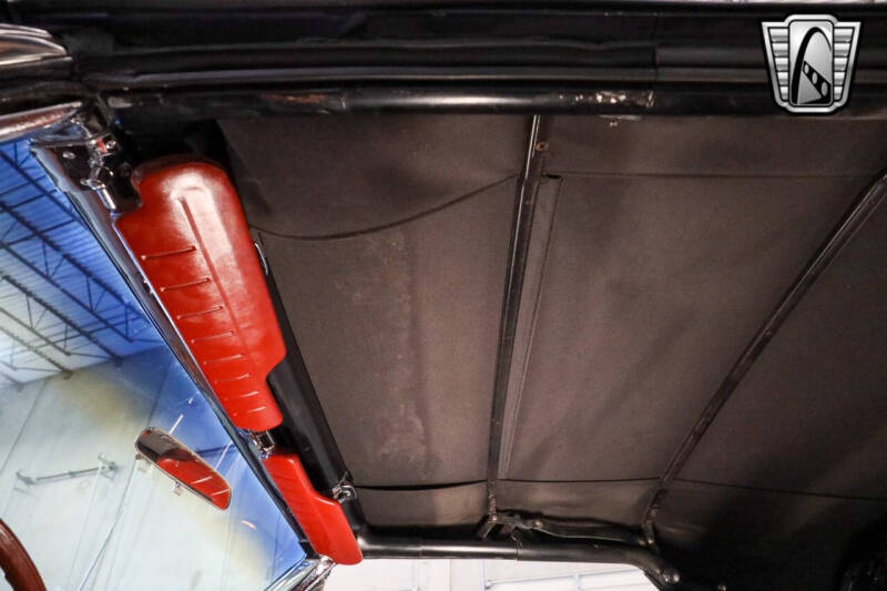 1966 Ford Thunderbird