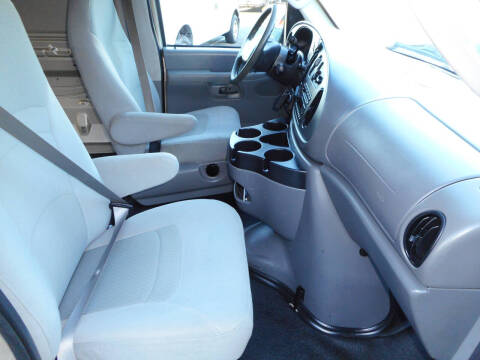 2008 Ford E-Series E-250