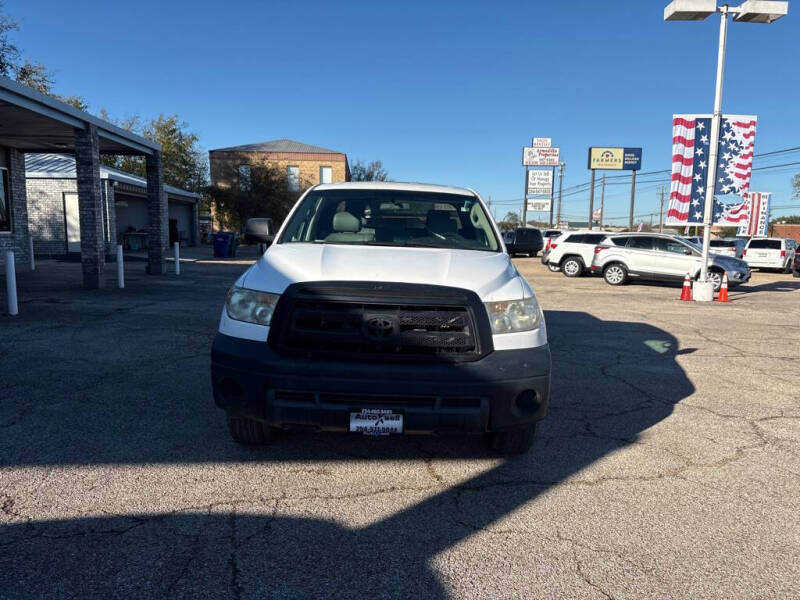 2010 Toyota Tundra Tundra Grade's photo