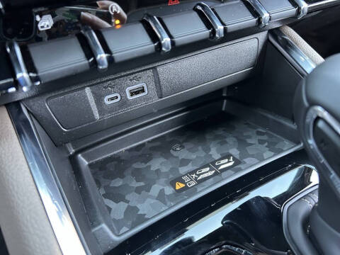 2025 GMC Canyon Denali