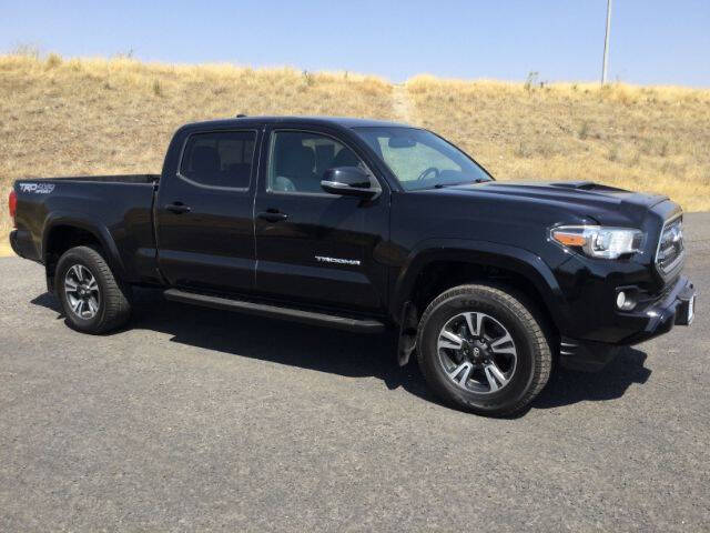 2017 Toyota Tacoma TRD Sport