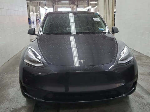 2024 Tesla Model Y Long Range