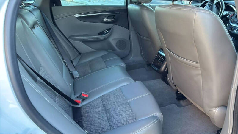 2019 Chevrolet Impala LT