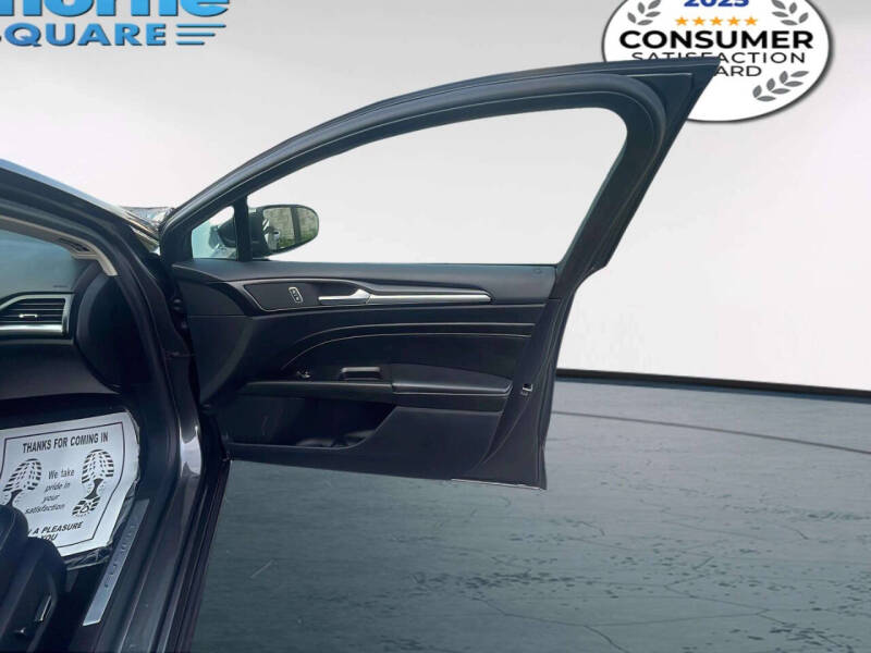 2020 Ford Fusion Energi Titanium