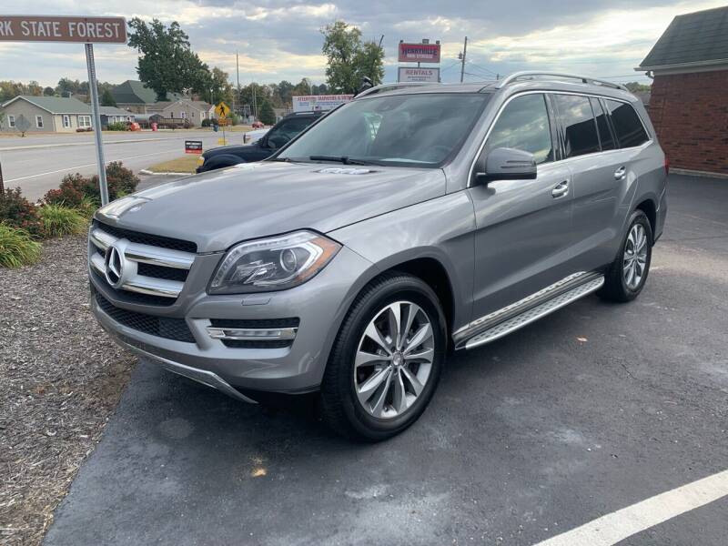 2015 Mercedes-Benz GL-Class for sale at HILLS AUTO LLC in Henryville IN