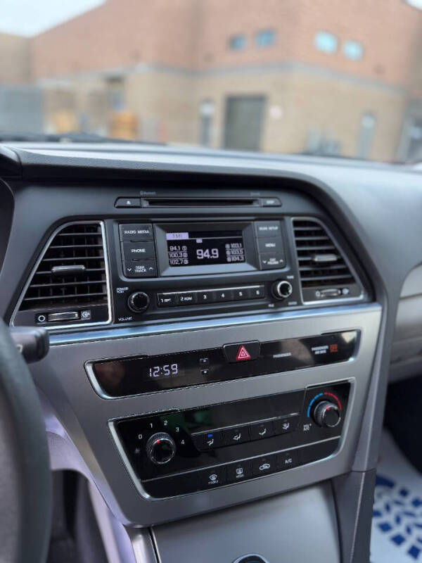 2017 Hyundai Sonata SE