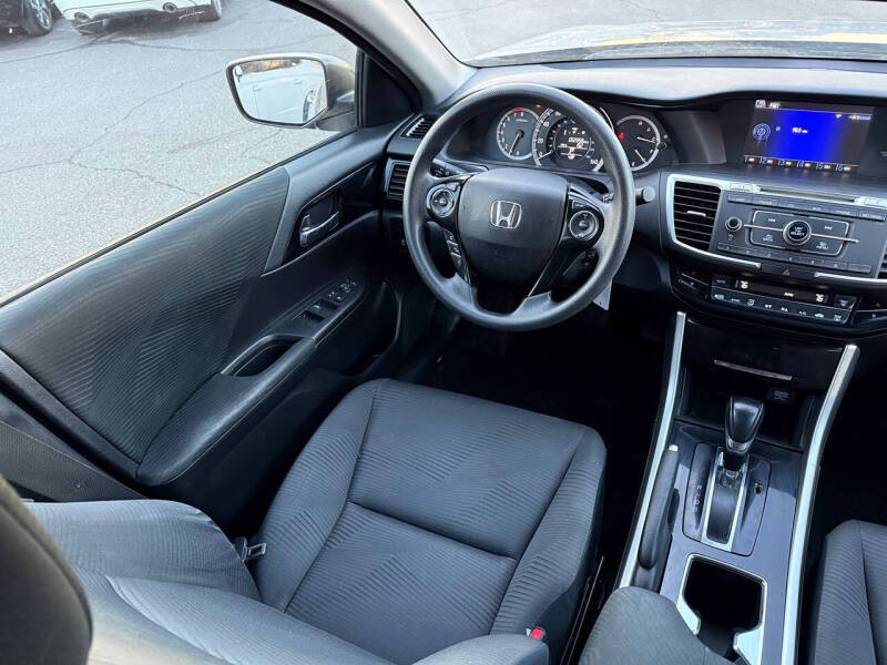 2016 Honda Accord LX