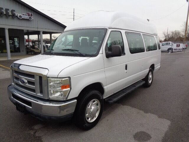 2010 ford passenger vans for sale