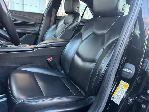 2023 Cadillac CT4 Luxury