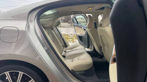 2016 Volvo S60 T5 Inscription Platinum