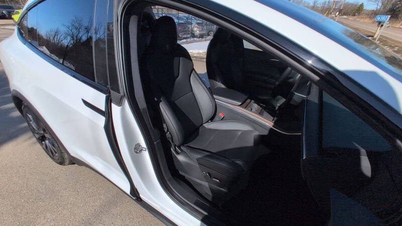 2022 Tesla Model X