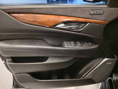 2020 Cadillac Escalade Luxury